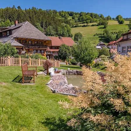 ゲストハウス Haus Erika ヴィーデン