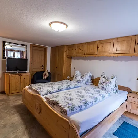 Haus Erika 4*